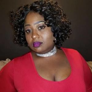 Meet your Posher, Mariama